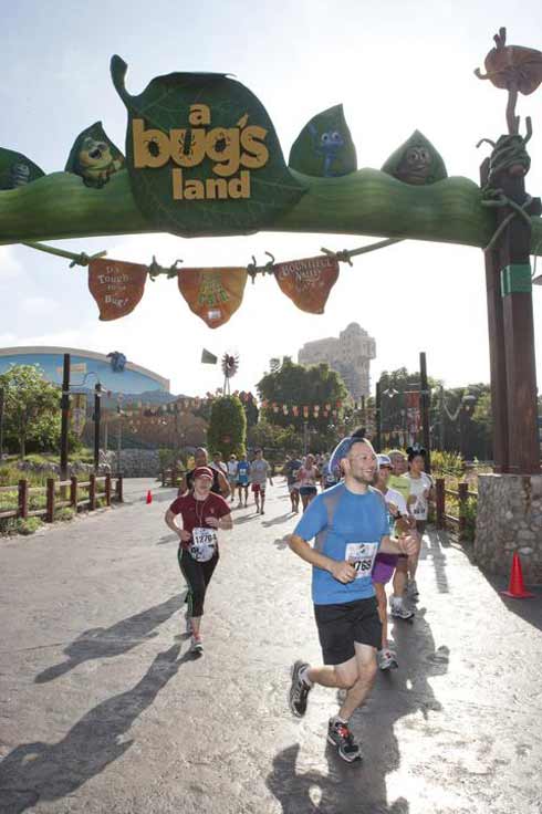 dlr_halfmarathon_001_A © Copyright Disney