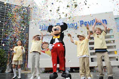 mickey_mouse_and_children_celebrate_opening_of_walt_disney_pavilion_jpg_92826_a